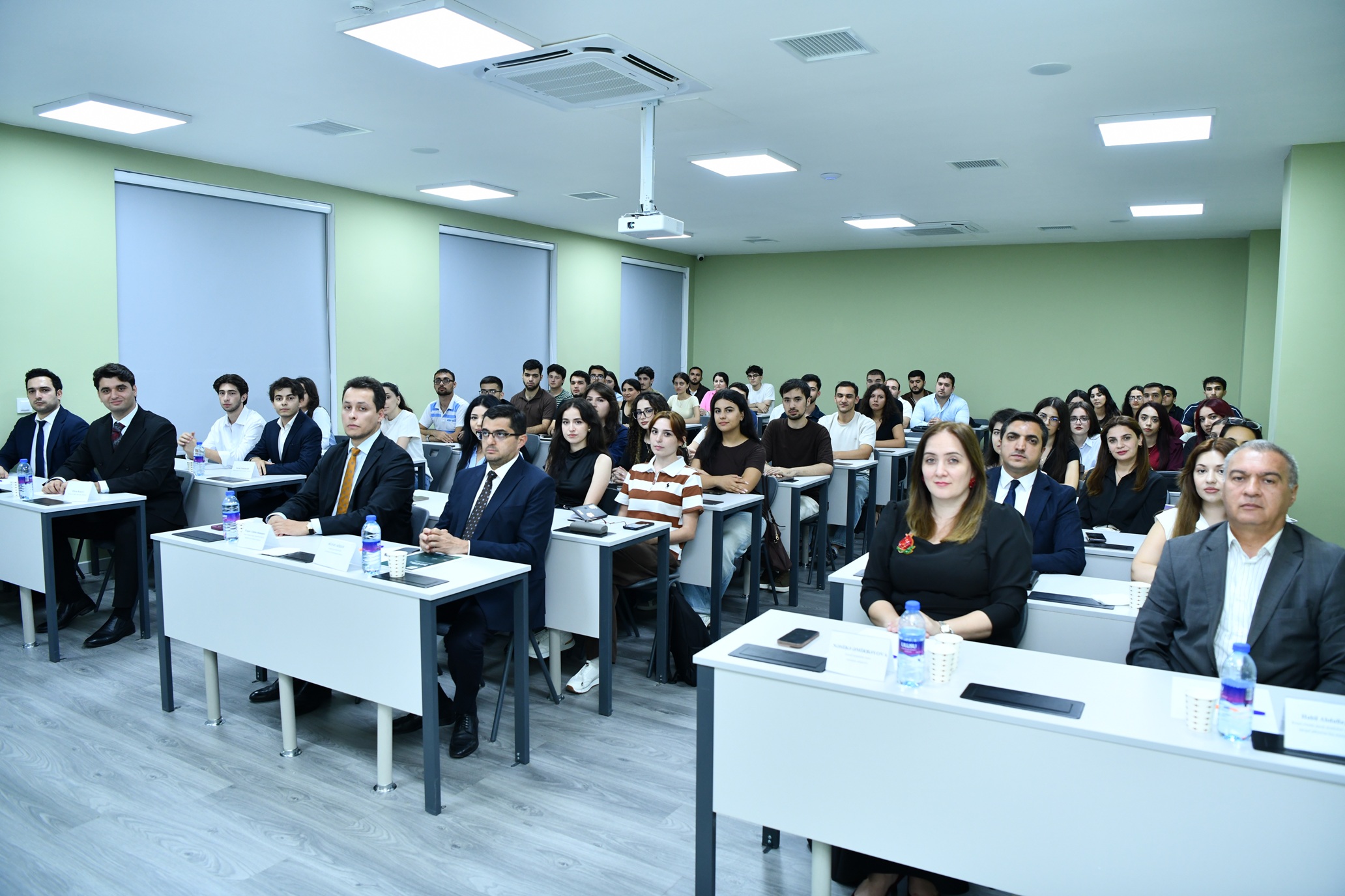 ADNSU-da yaşıl enerji üzrə təlim proqramına start verilib