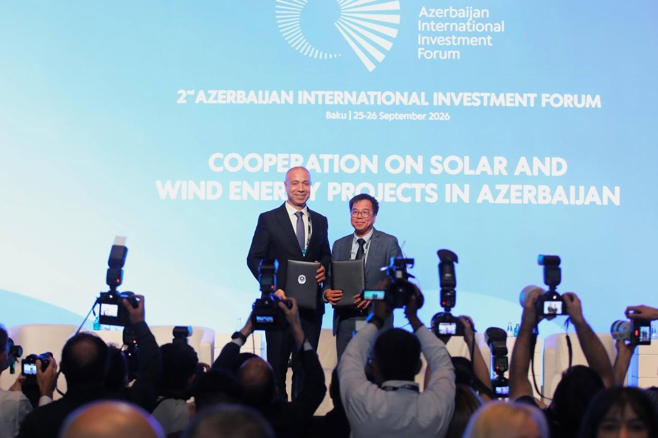 Azərbaycan və Vyetnamın “ROX Group” şirkəti arasında yaşıl enerji layihələri üzrə əməkdaşlıq sənədi imzalanıb